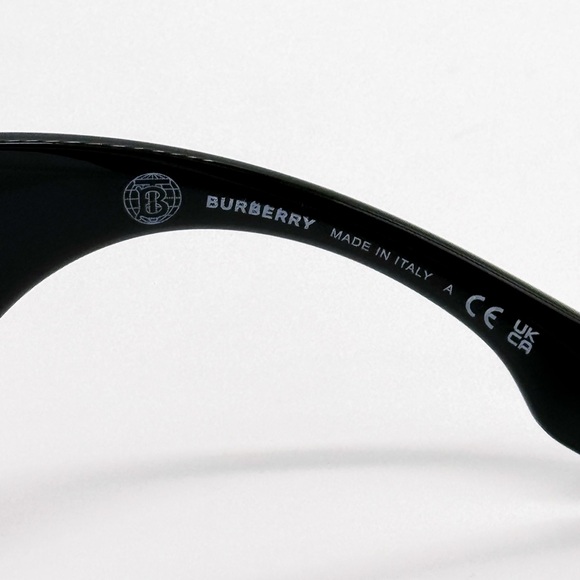 NEW BURBERRY BE4406U 3001/87 WOMEN SUNGLASSES BE4406U 300187 BLACK EYEWEAR - Picture 10 of 11